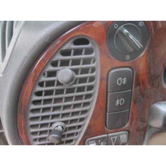 saab 9-3 berlina del año 1998