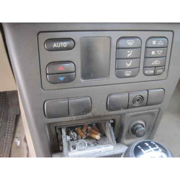 saab 9-3 berlina del año 1998