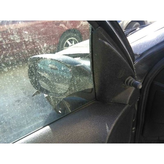 peugeot 206 berlina del año 2003