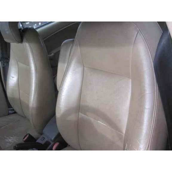 saab 9-3 berlina del año 1998