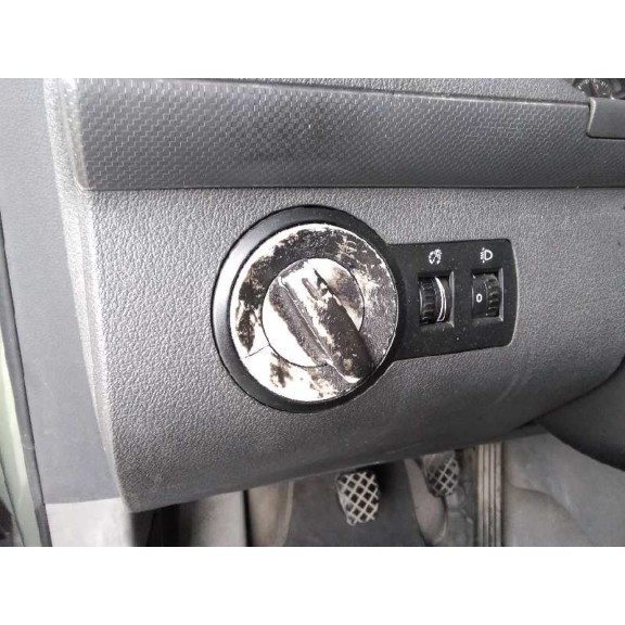 volkswagen caddy ka/kb (2k) del año 2004