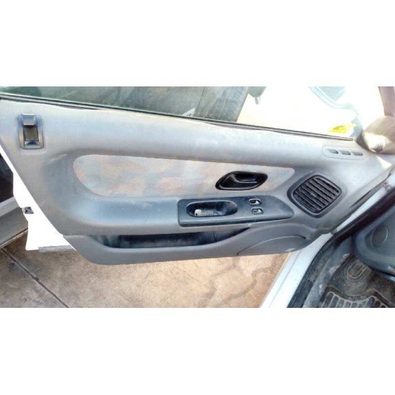 renault laguna (b56) del año 1996