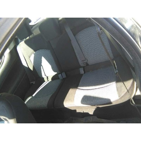 peugeot 206 berlina del año 2003