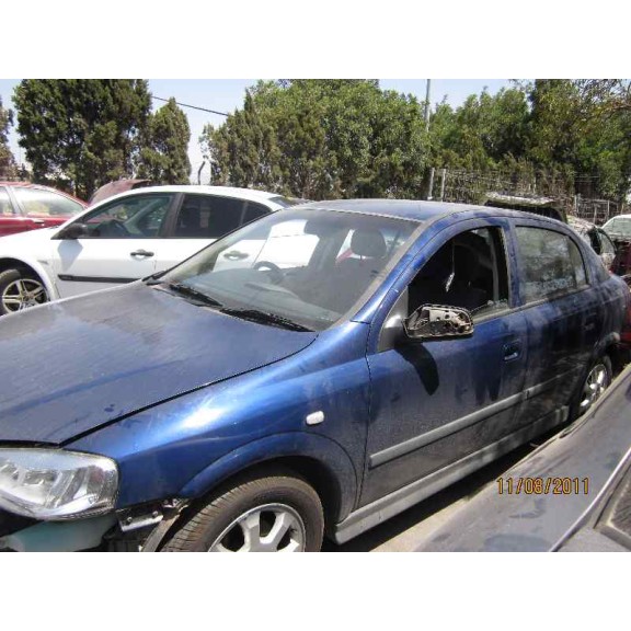 opel astra g berlina del año 1998