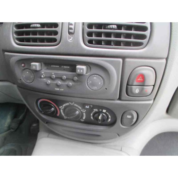 renault scenic (ja..) del año 2000