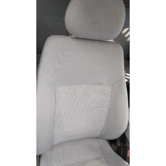 opel meriva del año 2005