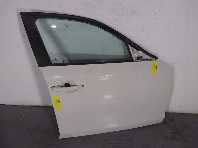 Recambio de puerta delantera derecha para bmw serie 1 berlina (e81/e87) 118d referencia OEM IAM  5P BLANCA
