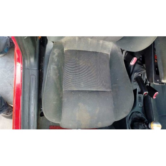 alfa romeo 147 (190) del año 2004