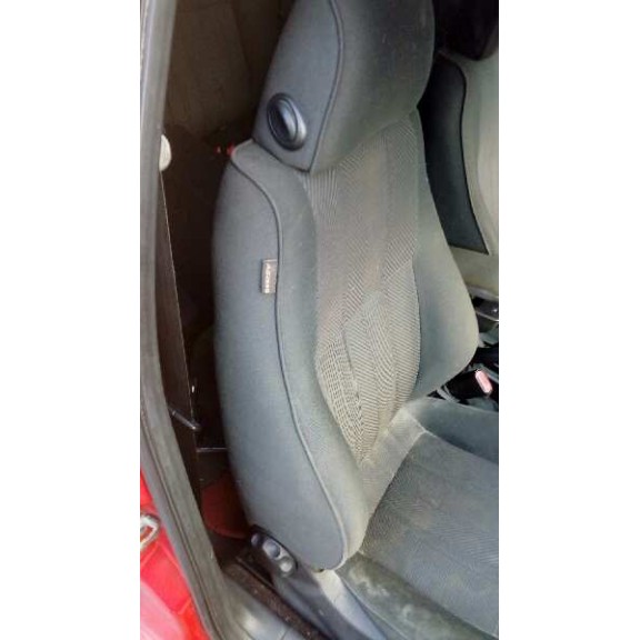 alfa romeo 147 (190) del año 2004