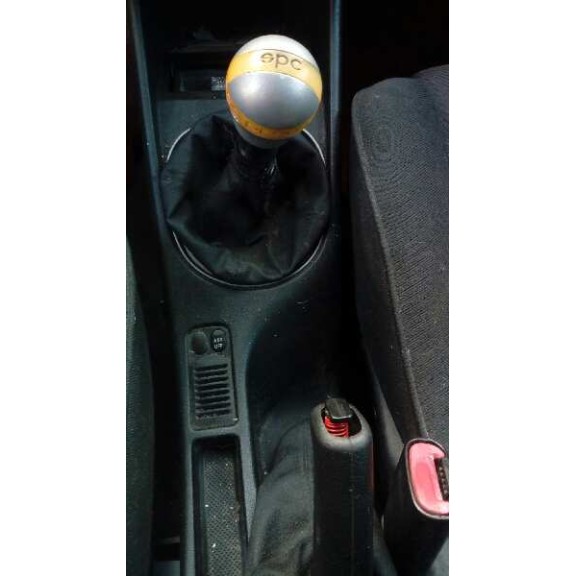 alfa romeo 147 (190) del año 2004