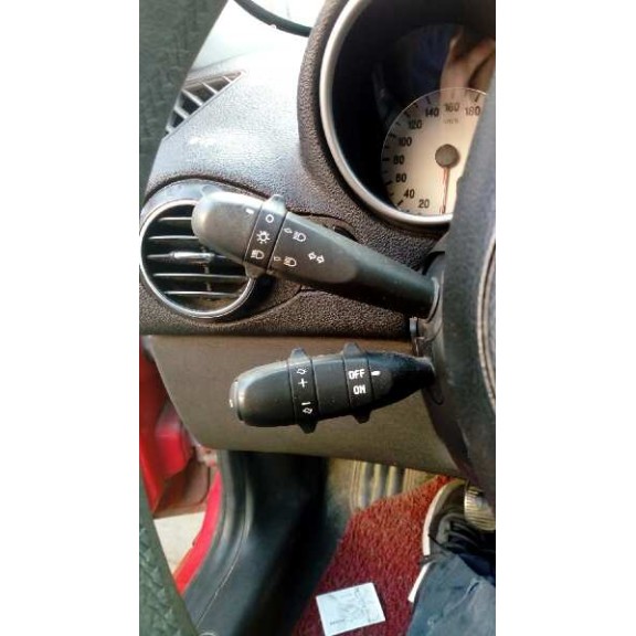 alfa romeo 147 (190) del año 2004