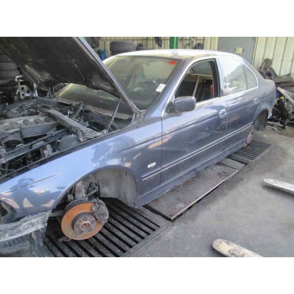 bmw serie 5 berlina (e39) del año 2002