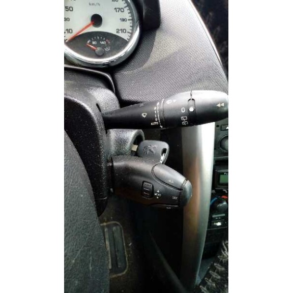 peugeot 207 del año 2008