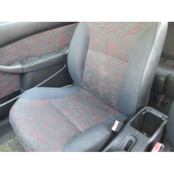 citroën xsara berlina del año 2001