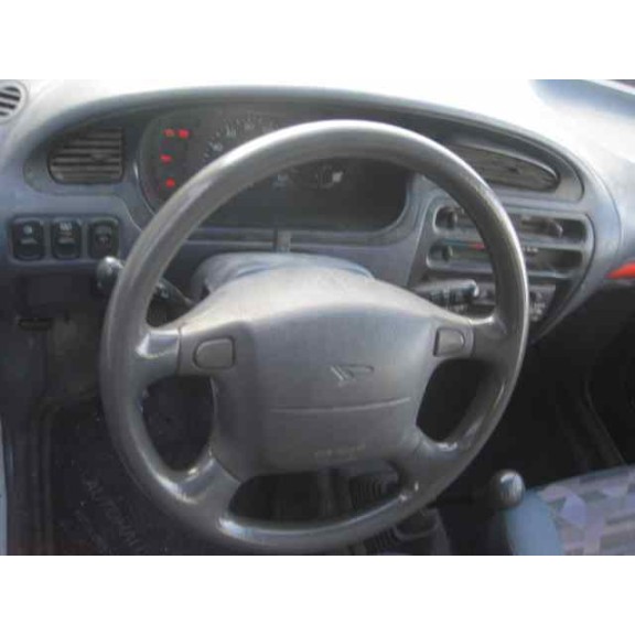 daihatsu move del año 1998