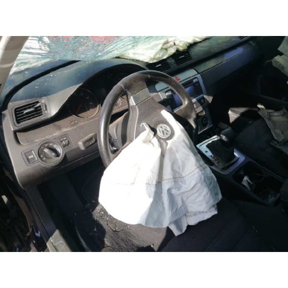 volkswagen passat variant (3c5) del año 2007