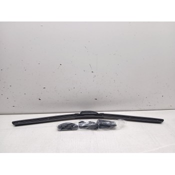 Recambio de escobilla limpia para peugeot 3008 referencia OEM IAM cgaf2358  58 cm 23´´ flexible