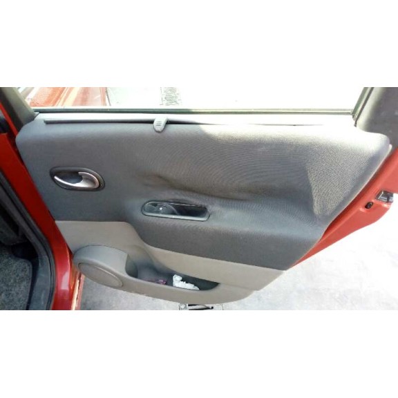 renault scenic ii del año 2007