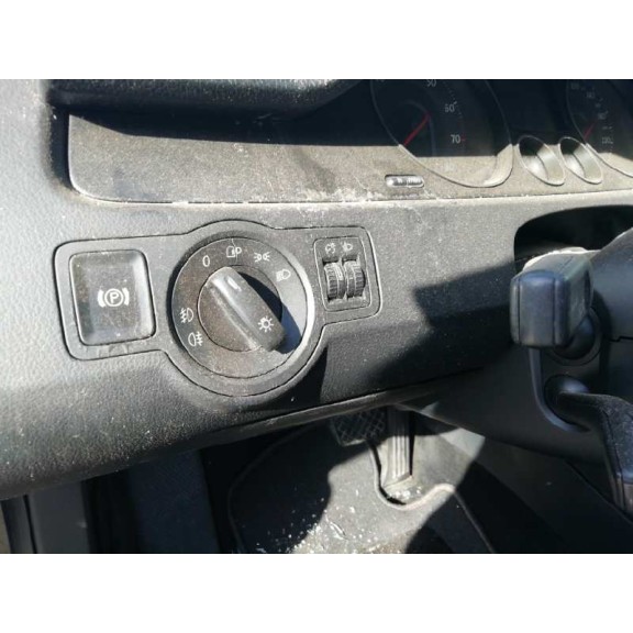 volkswagen passat variant (3c5) del año 2007