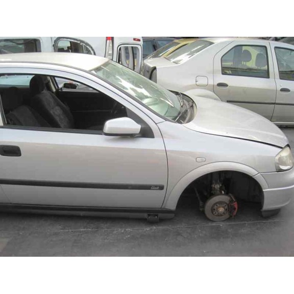opel astra g berlina del año 1998
