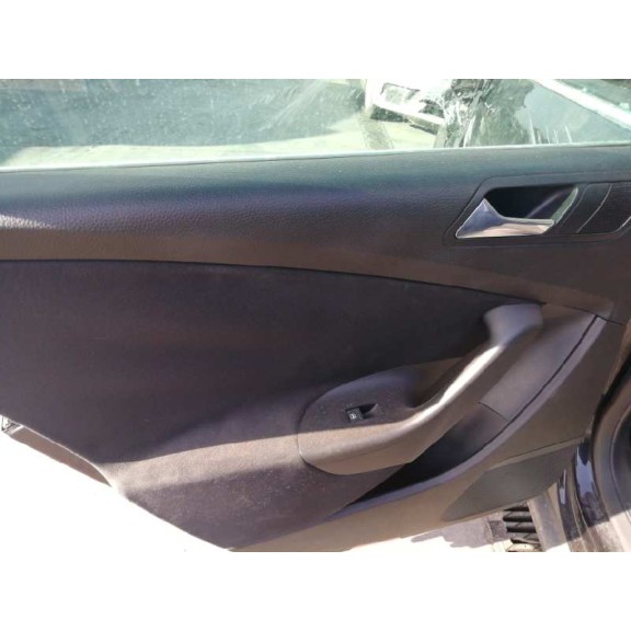 volkswagen passat variant (3c5) del año 2007