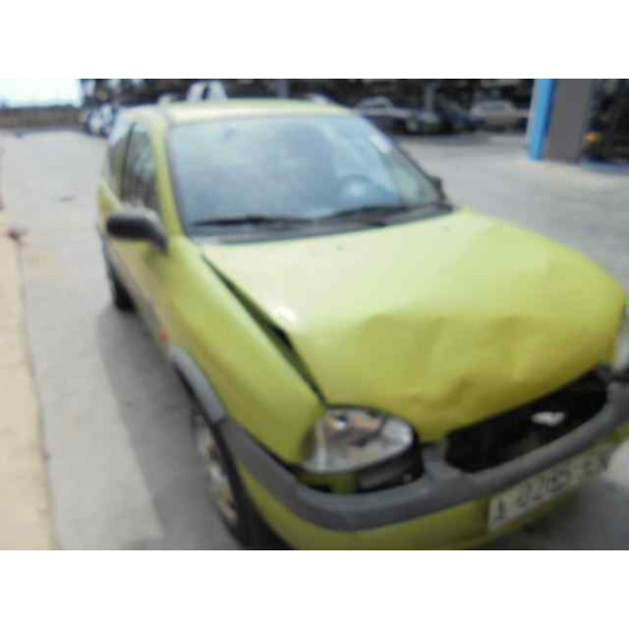 opel corsa b del año 2000