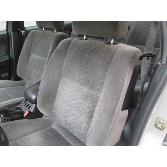 nissan maxima qx (a32) del año 1999