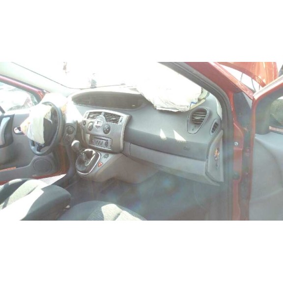 renault scenic ii del año 2007