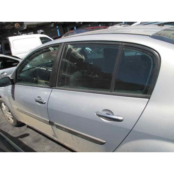 renault megane ii classic berlina del año 2004