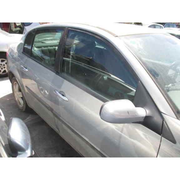 renault megane ii classic berlina del año 2004