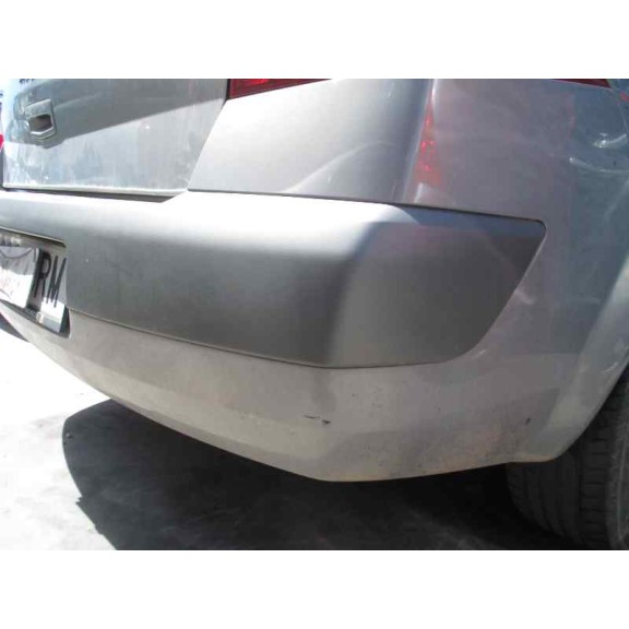 renault megane ii classic berlina del año 2004