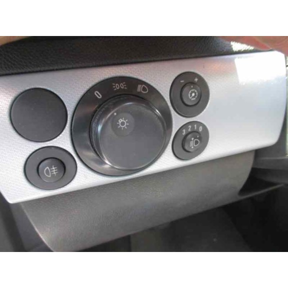 opel astra h berlina del año 2005