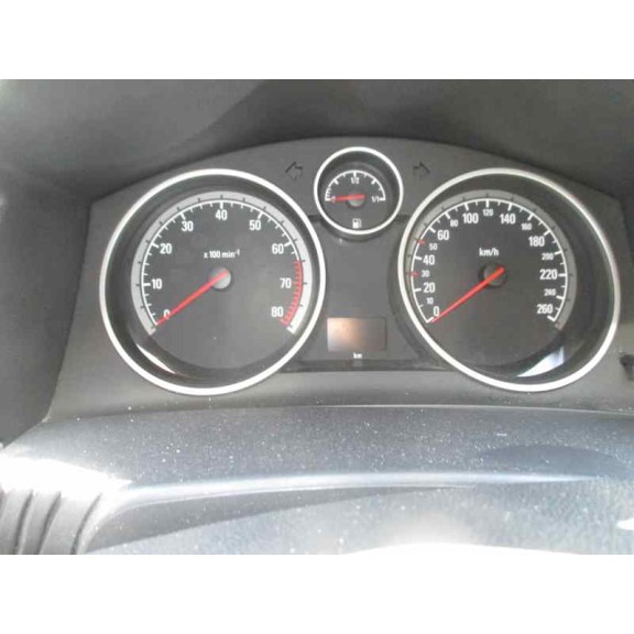 opel astra h berlina del año 2005