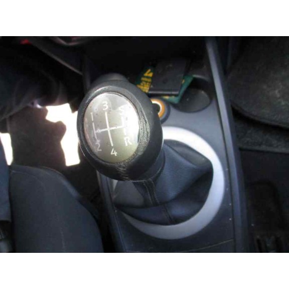 renault megane ii classic berlina del año 2004