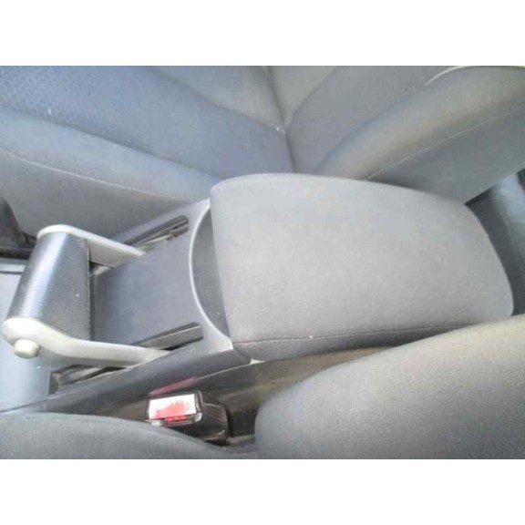 renault megane ii classic berlina del año 2004