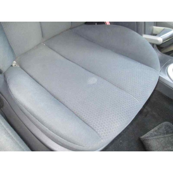 renault megane ii classic berlina del año 2004