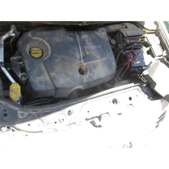 renault megane ii classic berlina del año 2004