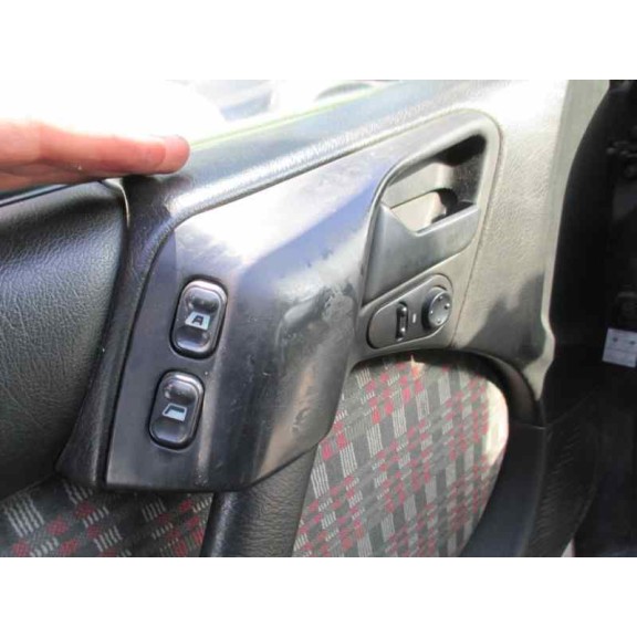 citroën xantia berlina del año 1994