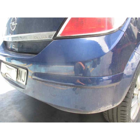 opel astra h berlina del año 2005