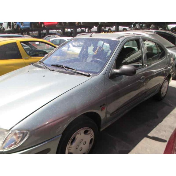 renault megane i classic (la0) del año 1998