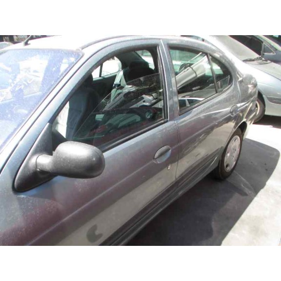 renault megane i classic (la0) del año 1998