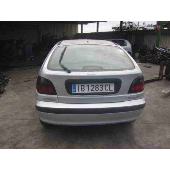 renault megane i berlina hatchback (ba0) del año 1996