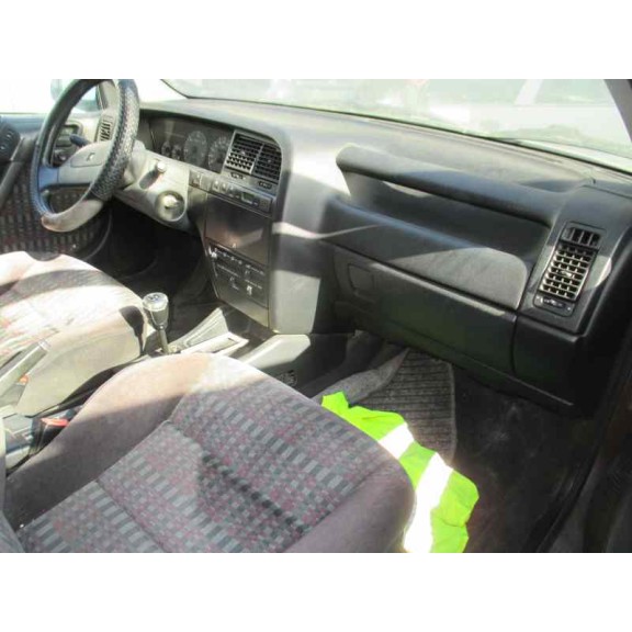 citroën xantia berlina del año 1994