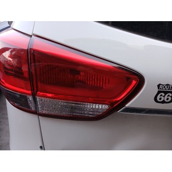 Recambio de piloto trasero izquierdo interior para kia carens iv 1.7 crdi referencia OEM IAM 92403a4  