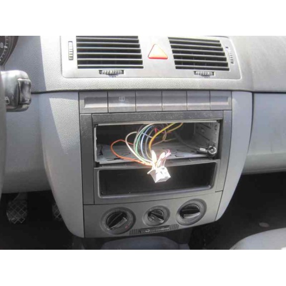 skoda fabia (6y2/6y3) del año 2003