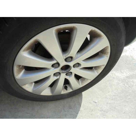 opel astra j lim. del año 2011