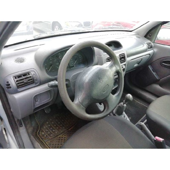renault clio ii fase i (b/cbo) del año 1999