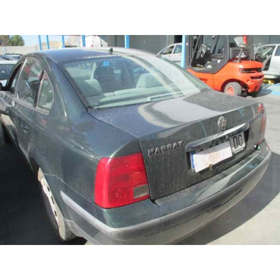 volkswagen passat berlina (3b2) del año 1996