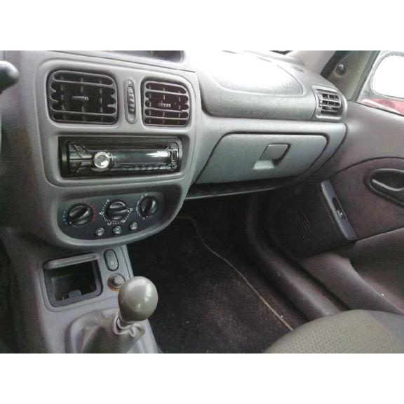 renault clio ii fase i (b/cbo) del año 1999