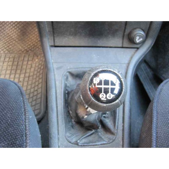 opel astra g berlina del año 1998